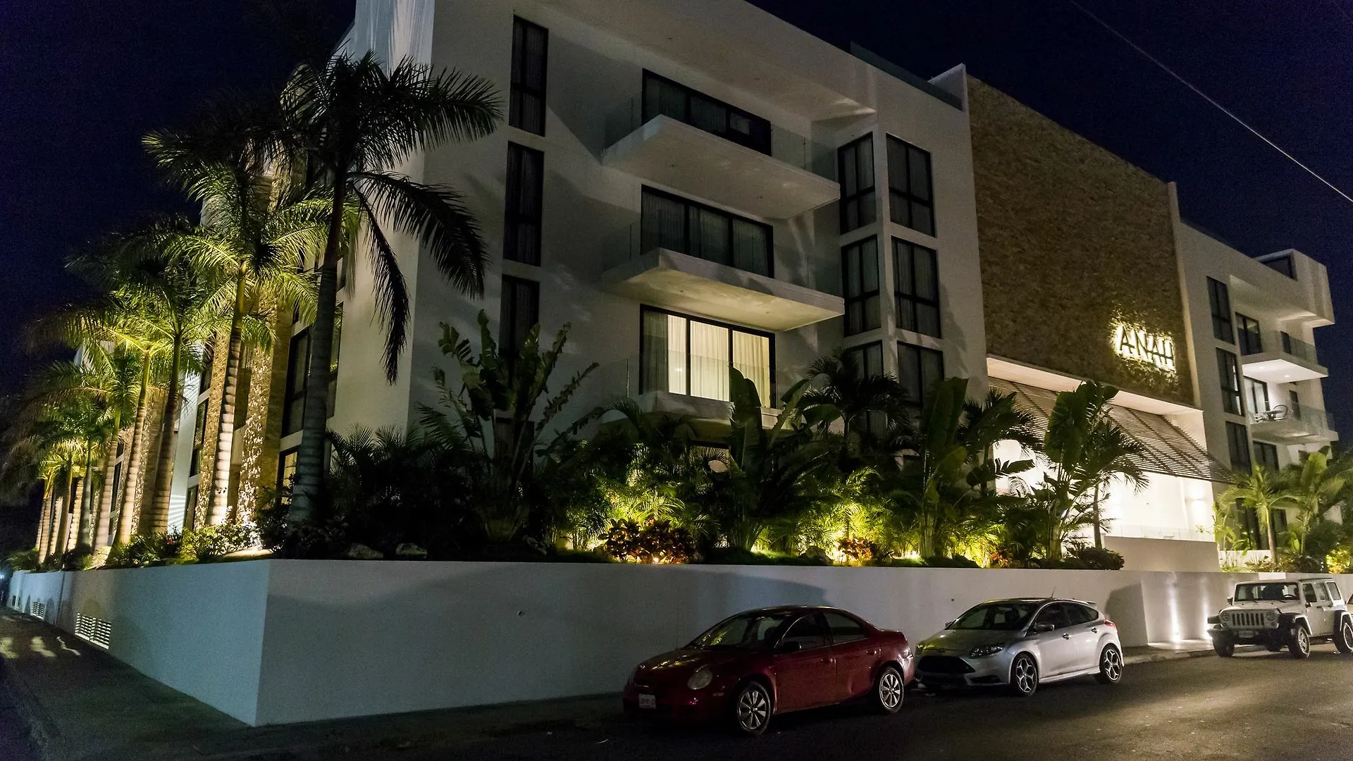 Anah Luxury Condos By Baitna Playa del Carmen Apartment